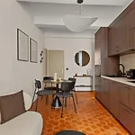 Exceptional Facing Palais Cannes1