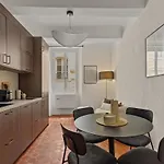 Exceptional Facing Palais Cannes1