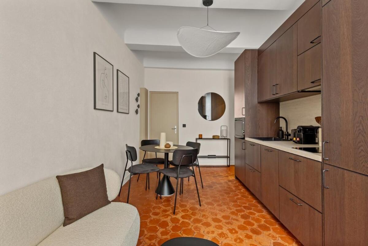 Exceptional Facing Palais Cannes1 * Cannes